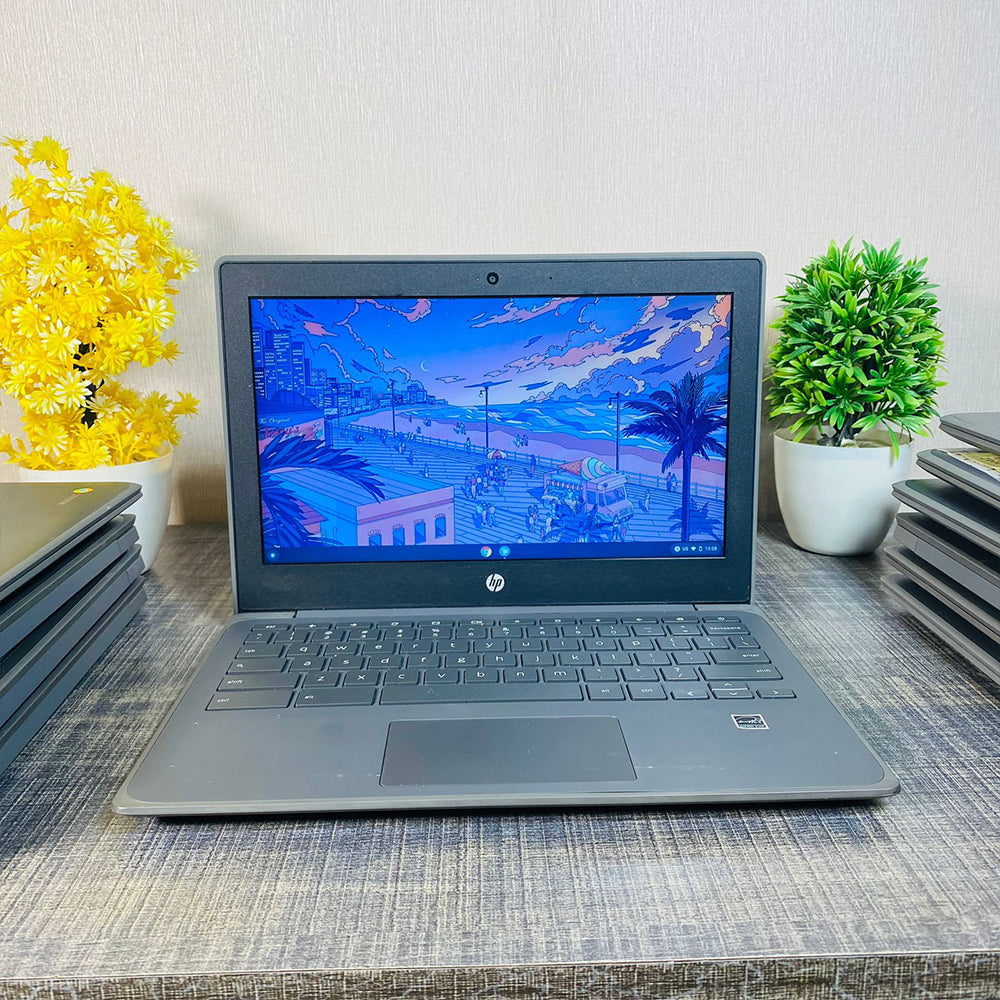 Hp Chromebook 11 G8 EE | ‎Intel HD Graphics 400 | 4GB Ram | 32GB Storage | 11.6 inch Display | AMD R4 N4020 | 2029 Updatable | Playstore Supported | Chromebook